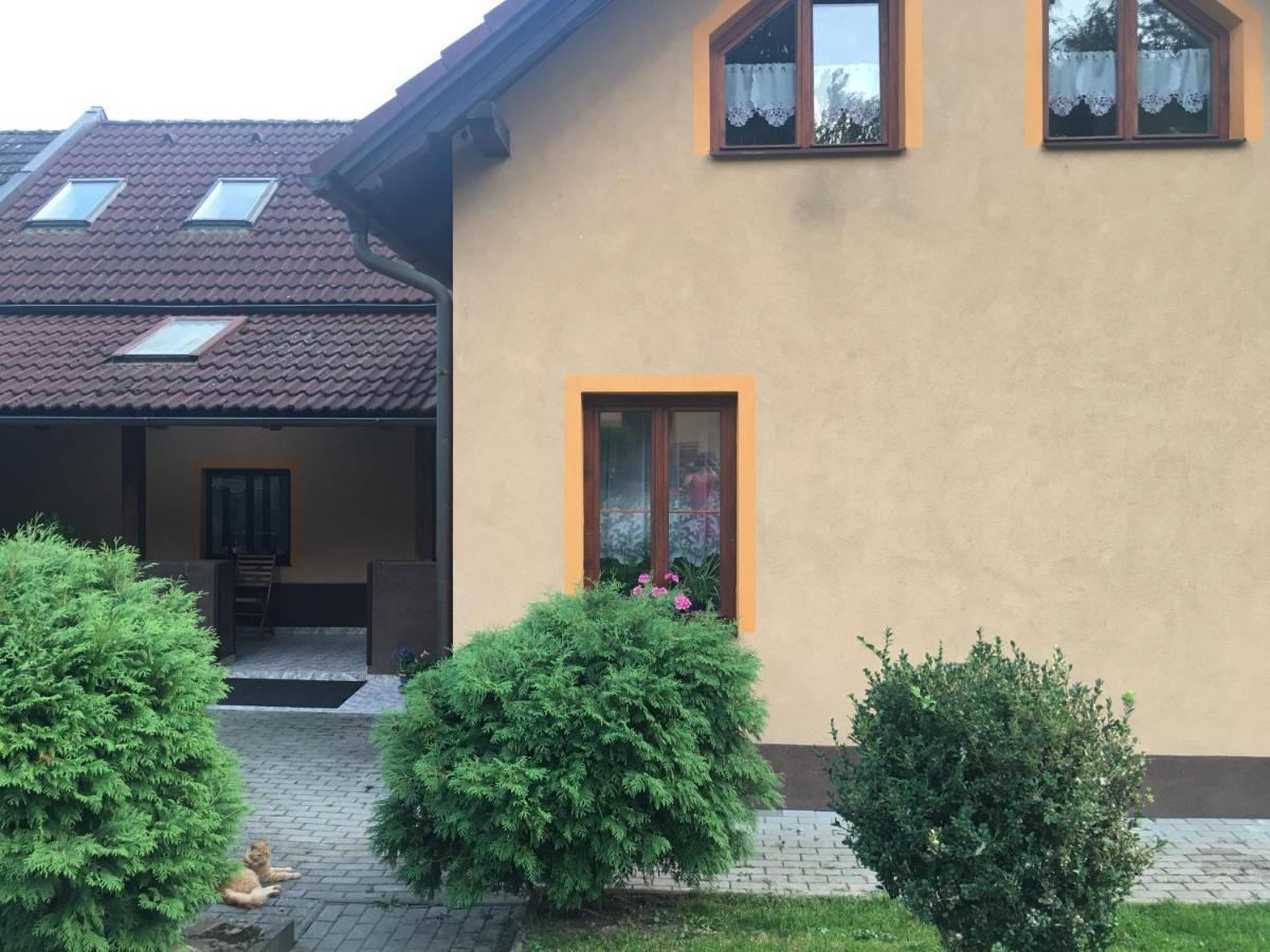 Penzion Slunovrat Běstvina Exterior foto